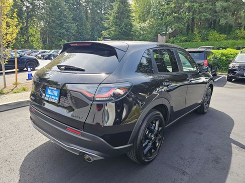 Used 2024 Honda HR-V Sport image 7