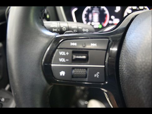 Certified 2023 Honda Pilot Touring image 28