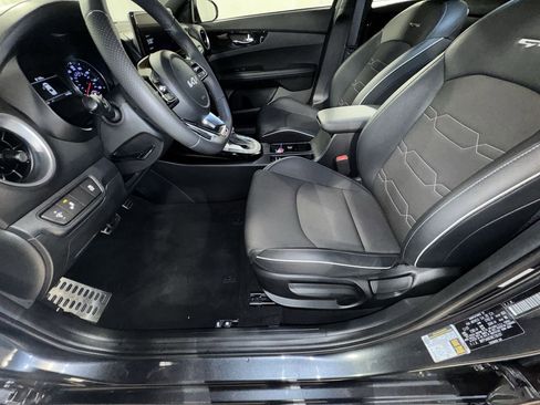 Certified 2024 Kia Forte GT-Line w/ GT-Line Premium Package image 18