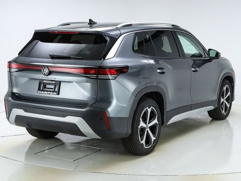 New 2026 Volkswagen Tiguan SE image 47