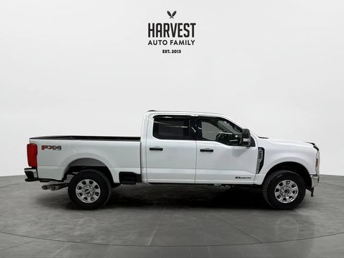 Used 2024 Ford F250 XLT w/ FX4 Off-Road Package AWD/4WD image 8