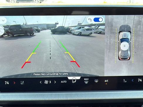 Used 2025 Ford Explorer ST-Line image 37