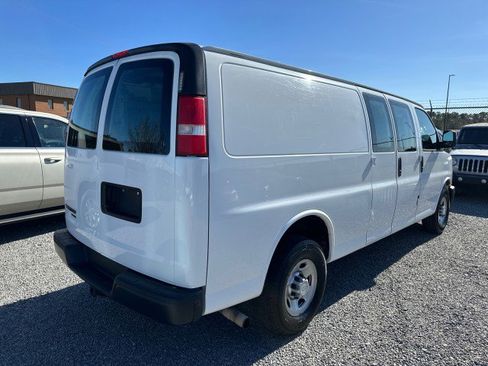 Used 2016 Chevrolet Express 2500 Extended image 7