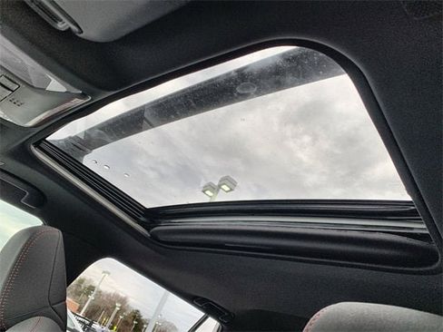 New 2025 Toyota RAV4 SE image 30