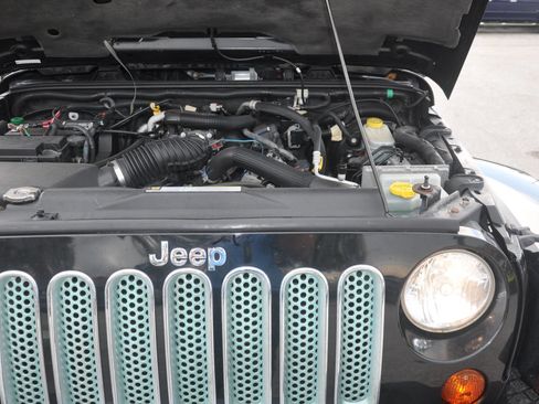 Used 2008 Jeep Wrangler Sahara w/ PWR Convenience Group AWD/4WD image 18
