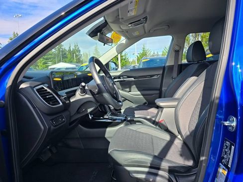 Certified 2025 Kia Seltos S AWD/4WD image 21