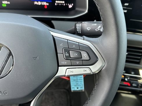 Certified 2025 Volkswagen Jetta S image 26