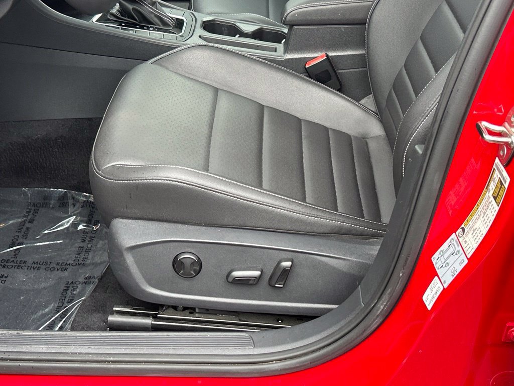 Used 2021 Volkswagen Jetta SE FWD image 17