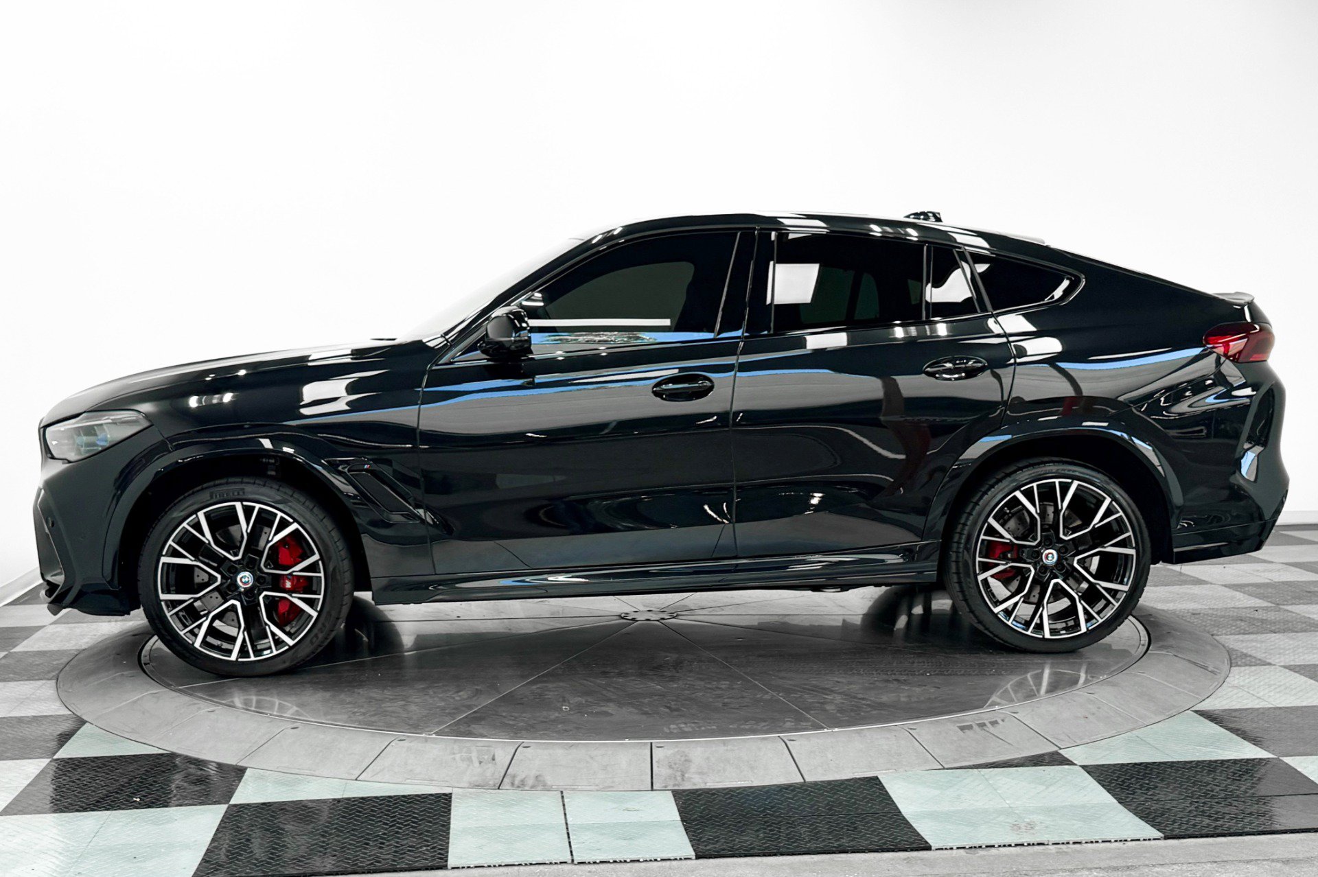 Used 2023 BMW X6 M w/ Competition Package AWD/4WD image 6