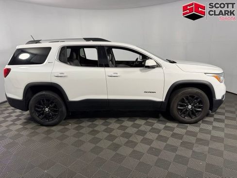 Used 2018 GMC Acadia SLT AWD/4WD image 10