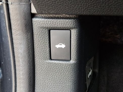 Used 2023 Honda Accord EX image 25
