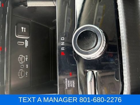 Used 2024 Jeep Grand Cherokee Limited AWD/4WD image 18