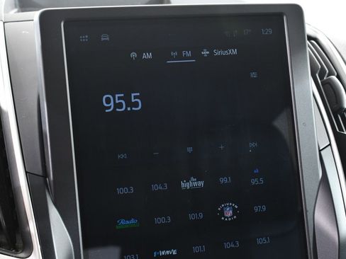 Used 2024 Ford Edge SEL w/ Convenience Package image 28