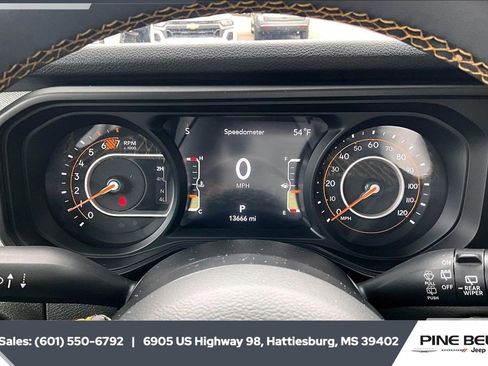 Used 2024 Jeep Wrangler Sport S image 14