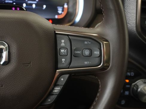 Used 2025 RAM 1500 Limited AWD/4WD image 42