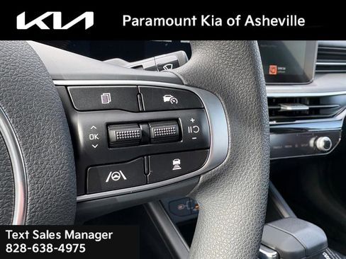 New 2026 Kia K5 LXS image 24