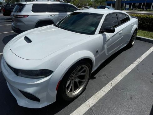 Used 2023 Dodge Charger Scat Pack RWD image 1