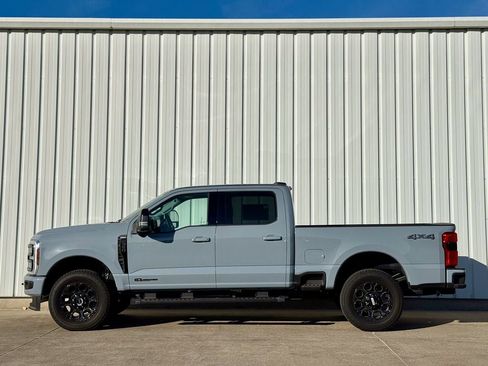New 2025 Ford F350 Lariat w/ Lariat Ultimate Package AWD/4WD image 2