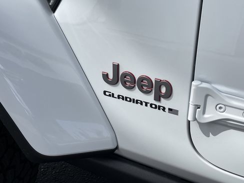 New 2026 Jeep Gladiator Rubicon AWD/4WD image 12