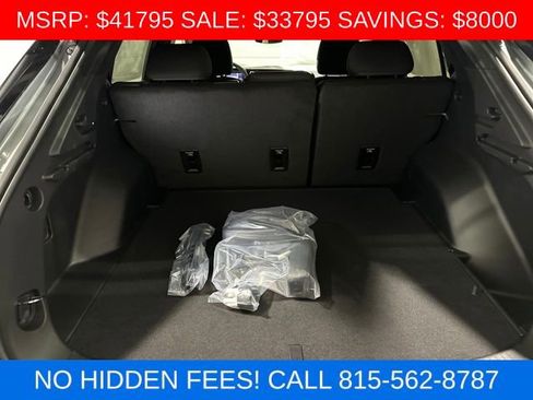 New 2026 Chevrolet Equinox EV LT w/ Comfort Package AWD/4WD image 7