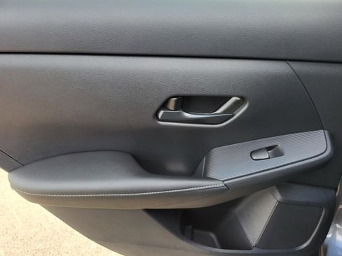 New 2025 Nissan Sentra S image 13