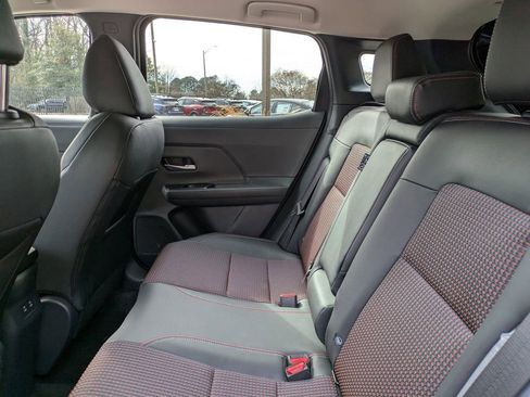 New 2026 Nissan Kicks SR image 14