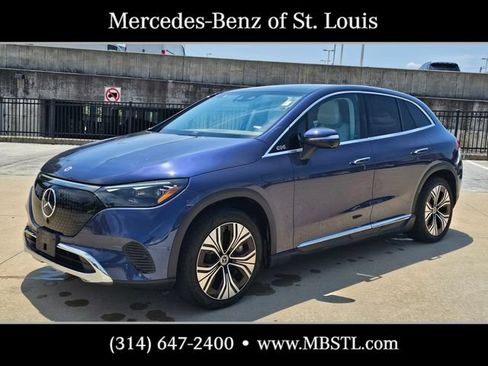 Certified 2023 Mercedes-Benz EQE 350+ 4MATIC SUV w/ Exclusive Trim Package image 5