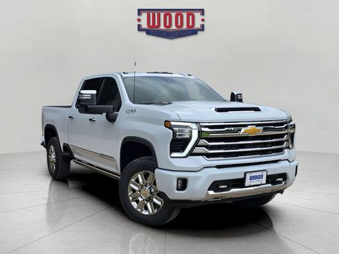 New 2026 Chevrolet Silverado 2500 High Country w/ Technology Package AWD/4WD image 1