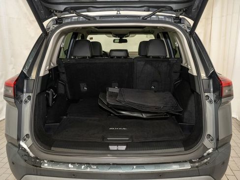 Used 2021 Nissan Rogue SL w/ Premium Package image 5