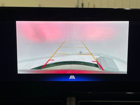 Used 2024 Chevrolet Trax LT image 4