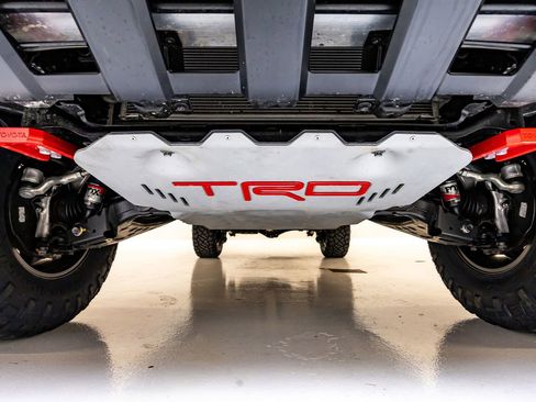 Used 2025 Toyota Tacoma TRD Pro AWD/4WD image 15