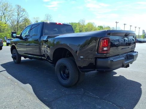 New 2026 RAM 3500 Tradesman AWD/4WD image 5