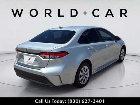 Used 2023 Toyota Corolla LE FWD image 17