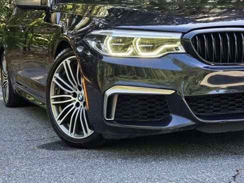 Used 2020 BMW M550i xDrive w/ Executive Package image 11