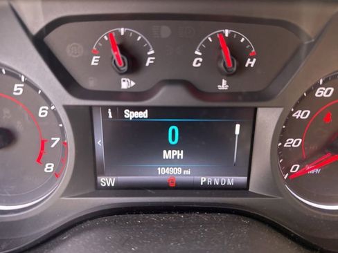 Used 2017 Chevrolet Camaro LT RWD image 19