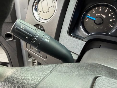 Used 2014 Ford F150 XLT image 44