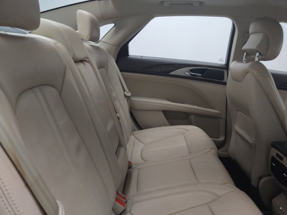 Used 2017 Lincoln MKZ Reserve w/ Climate Package FWD image 19