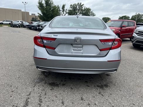 Used 2018 Honda Accord EX-L image 9