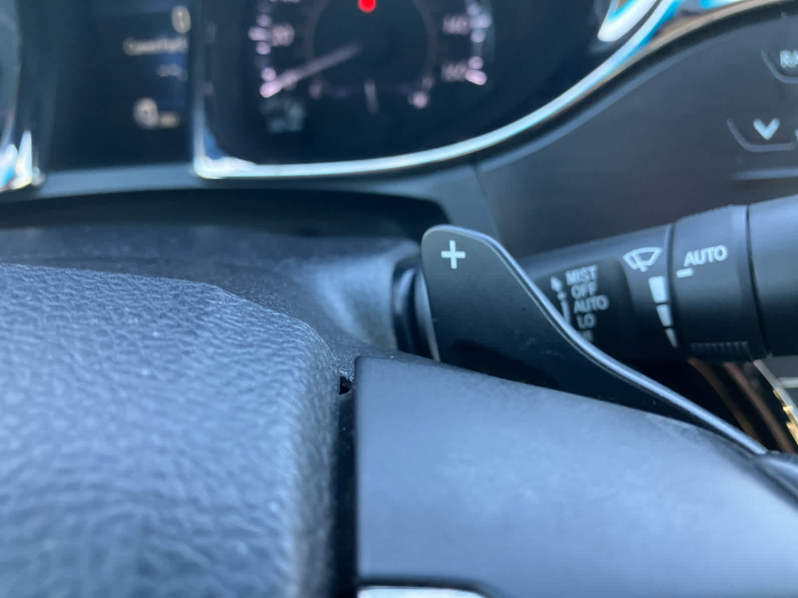Used 2014 Toyota Avalon Limited FWD image 18