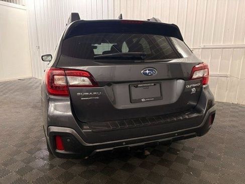 Used 2018 Subaru Outback 2.5i Limited AWD/4WD image 4