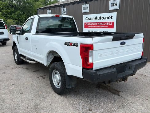 Used 2017 Ford F250 XL w/ Power Equipment Group AWD/4WD image 6