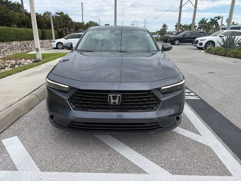 Used 2023 Honda Accord EX image 2