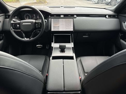 Certified 2026 Land Rover Range Rover Velar Dynamic SE AWD/4WD image 16