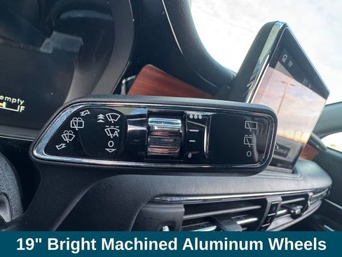 Used 2022 Lincoln Corsair Reserve w/ Elements Package image 14