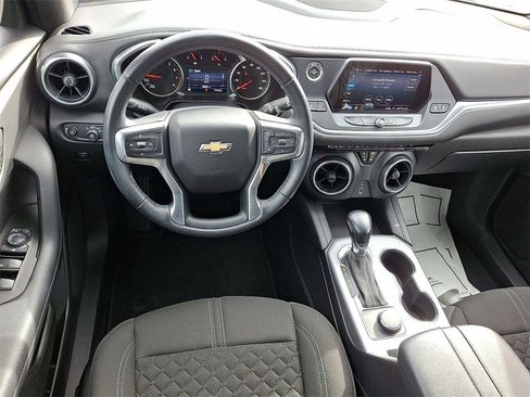 Used 2020 Chevrolet Blazer LT image 20