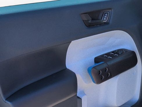 New 2025 Ford Maverick XLT w/ XLT Luxury Package image 10