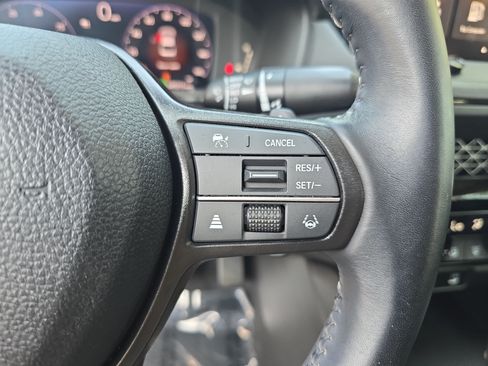 Used 2024 Honda Accord EX-L image 17