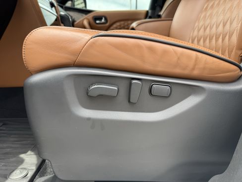 Certified 2022 INFINITI QX80 Sensory w/ All-Season Package RWD image 31