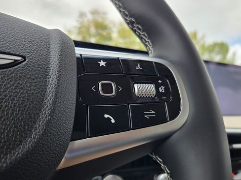 New 2026 Genesis GV70 2.5T Advanced AWD/4WD image 11