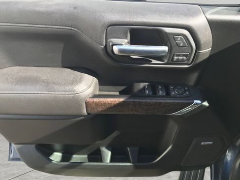 Used 2019 GMC Sierra 1500 Denali w/ Denali Ultimate Package AWD/4WD image 34